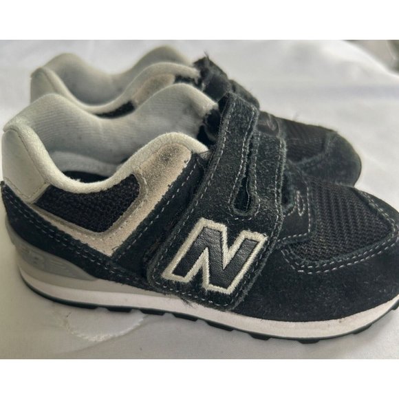 New Balance Kids Sneakers IV574GK Black Hook/Loop Size 8 - Picture 2 of 8